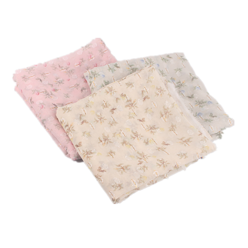 New listing New Gold Thread Tr - Summer Clothing List recension och pris